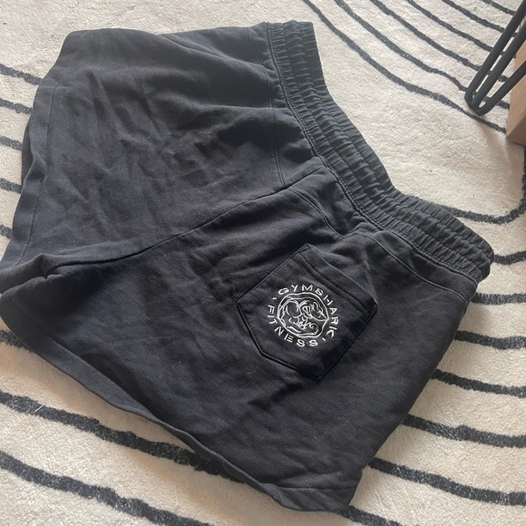 Black Gymshark shorts - Picture 3 of 7